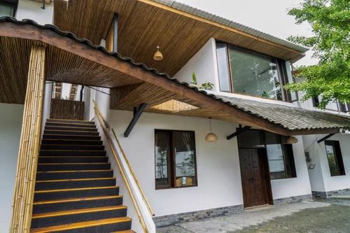 夏日鄉村行，大屋檐下納涼記