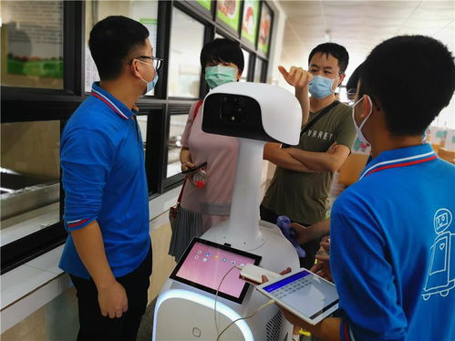 智能機器人校工 科技賦能，為學校防疫保駕護航